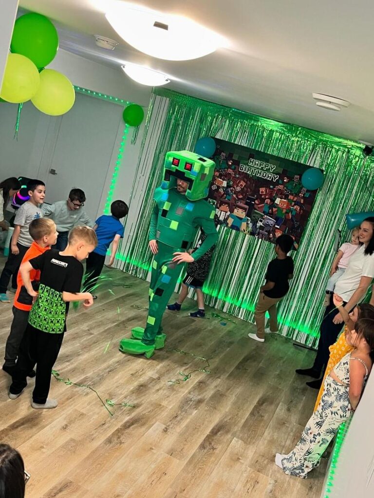 Minecraft in Halifax. Ideas for kids birthday party in Halifax
