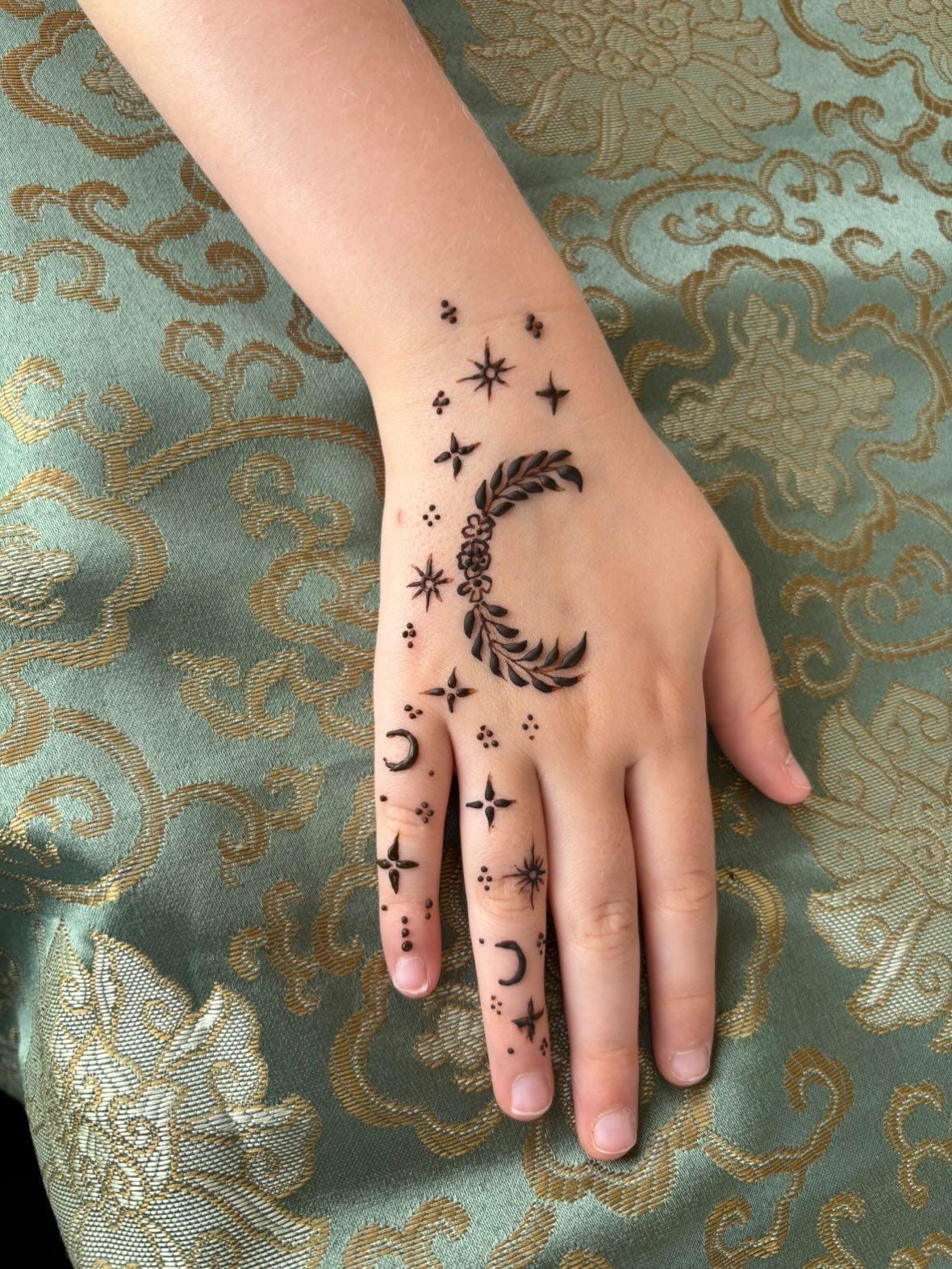 Henna Art for Kids in Halifax